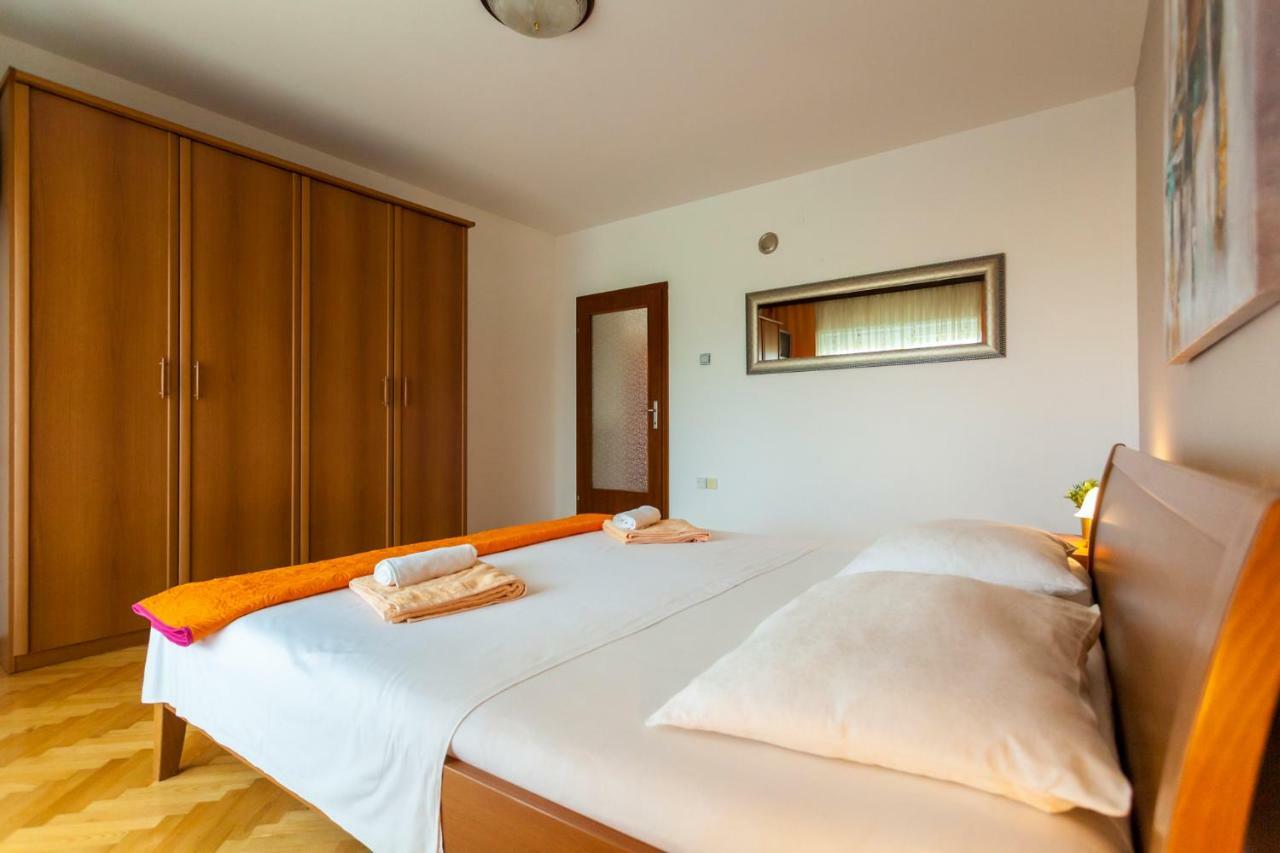 Apartment Meri Krk Town Dış mekan fotoğraf